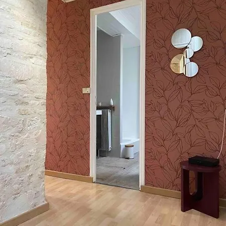 Maison Typique En Pierre De Caen - 4 Voyageurs * Louvigny (Calvados)