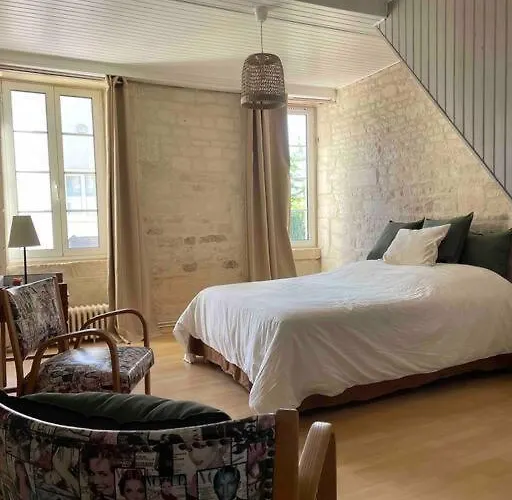 Maison Typique En Pierre De Caen - 4 Voyageurs Hébergement de vacances Louvigny (Calvados)