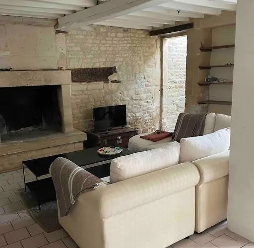 Maison Typique En Pierre De Caen - 4 Voyageurs *